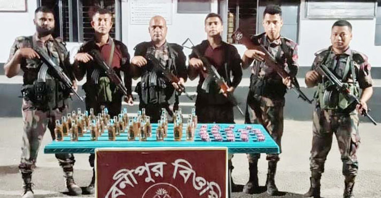 ঝিনাইদহ সীমান্তে নারী-শিশুসহ ২২ বাংলাদেশি আটক