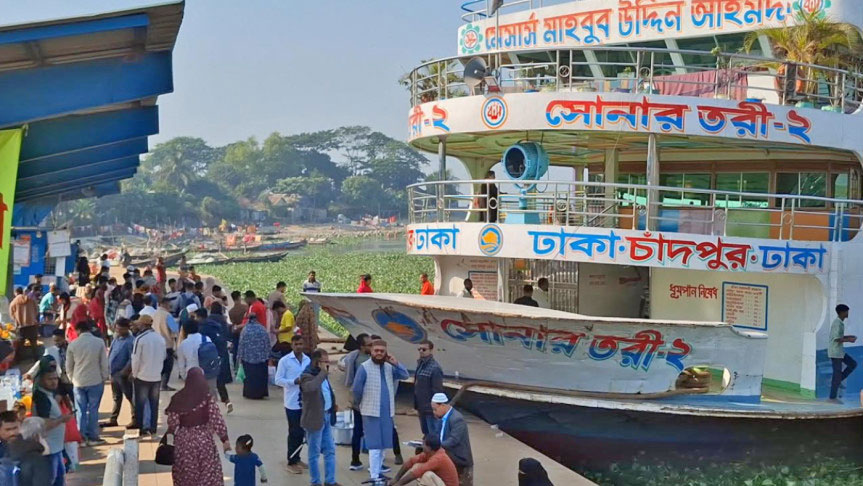 কুয়াশা কেটে ১৪ ঘণ্টা পর লঞ্চ চলাচল স্বাভাবিক
